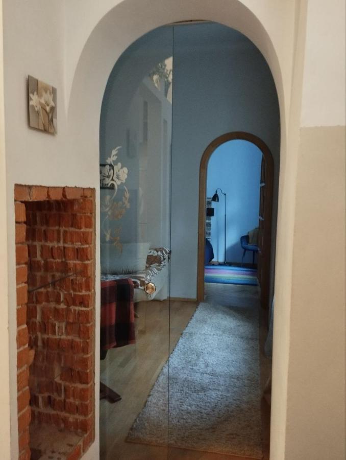 Family Stay In Lviv Buitenkant foto
